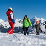 Club Mmv Les Des Cimes Aparthotel 4*