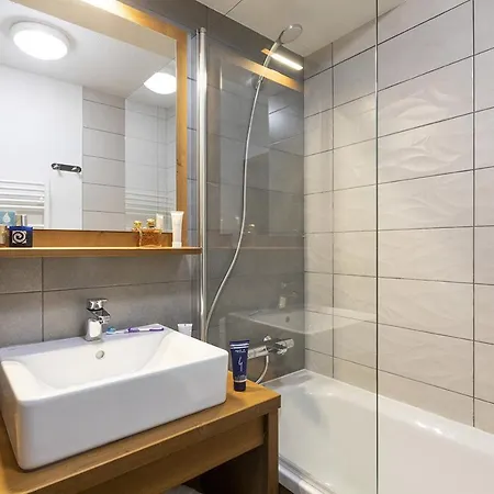 Club Mmv Les Des Cimes Aparthotel 4*