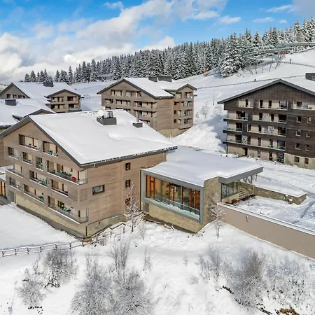 Aparthotel Résidence Club Mmv Les Des Cimes 4*
